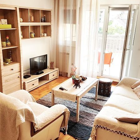 Shining Apartamento Belgrado Exterior foto