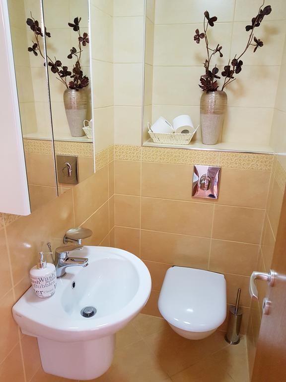 Shining Apartamento Belgrado Exterior foto