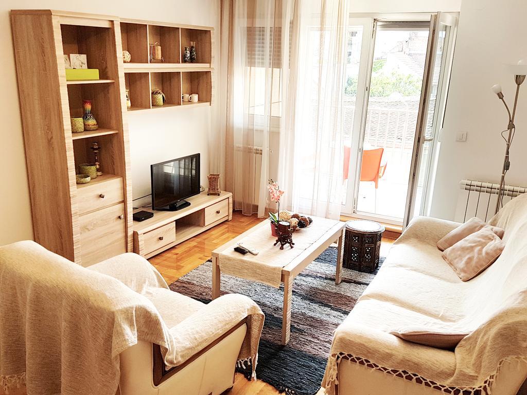 Shining Apartamento Belgrado Exterior foto